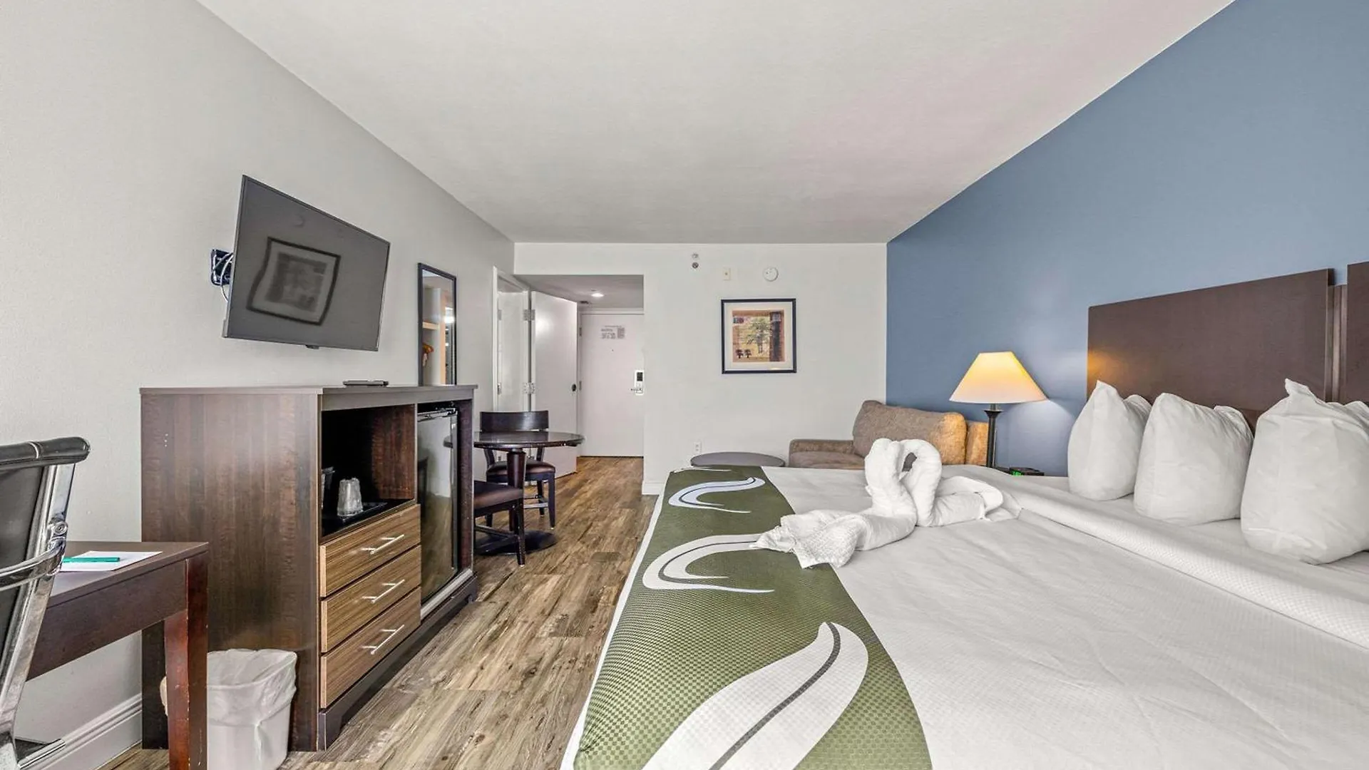 Quality Inn & Suites Tampa-Ybor City 3*, Tampa